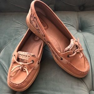 Women sperry shoes